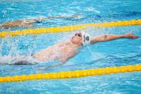 Speedy Coetzé secures spot in 100m backstroke final in Singapore